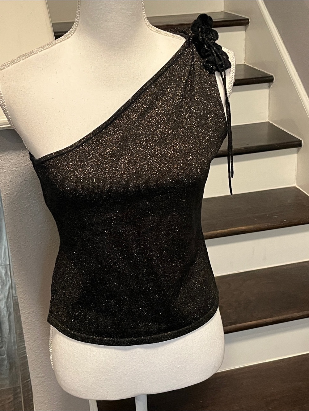 Express Black One-Shoulder Metallic Camisole/Stretch. NWOT Great Holiday Top Lg